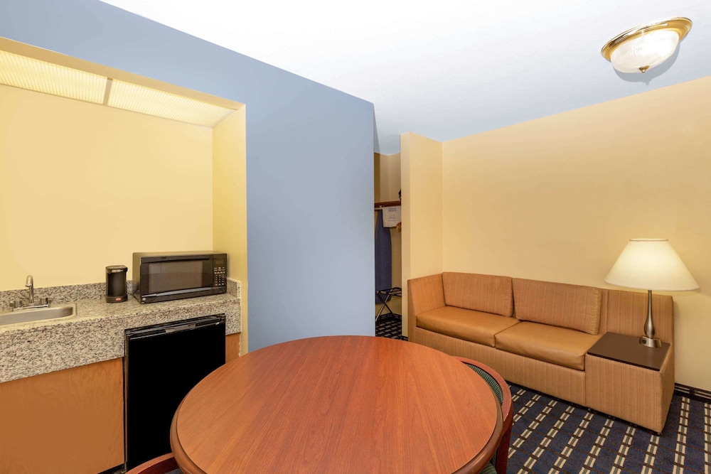 Motel6 Chillicothe, MO 31/48