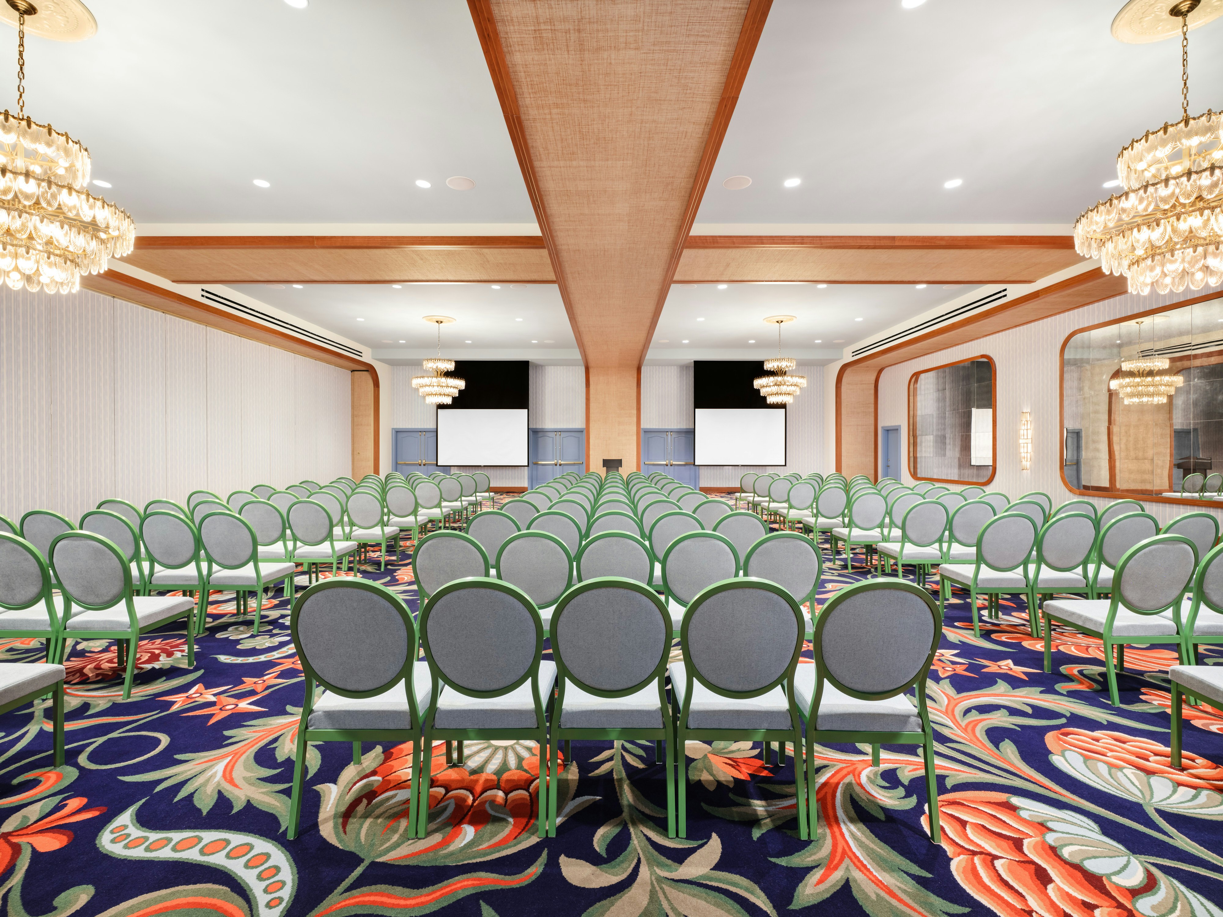 Graduate by Hilton Auburn, AL 20/35