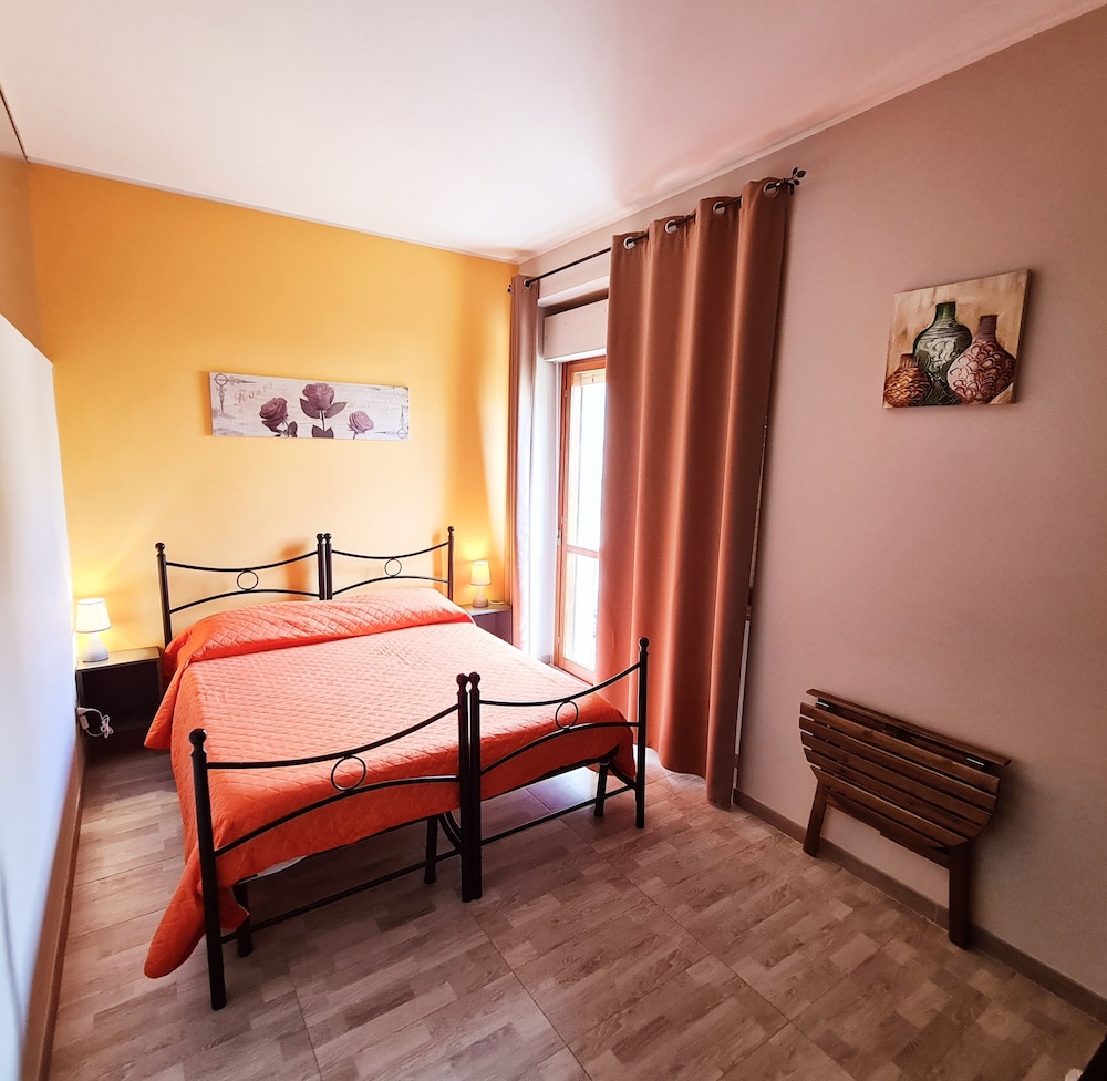 COMFORT, DOUBLE BED