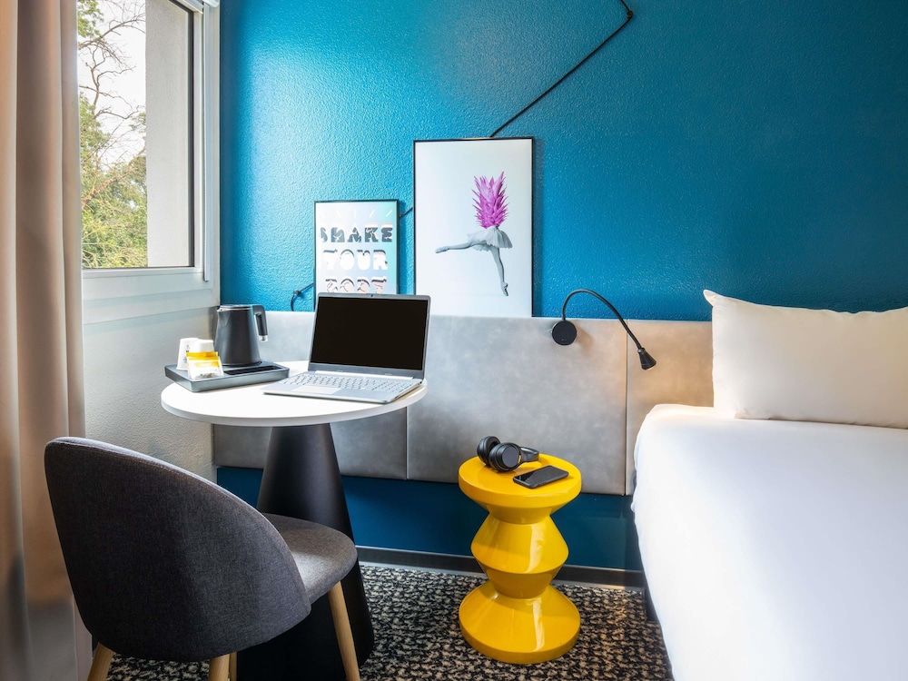 Ibis Paris Meudon Velizy 63/72