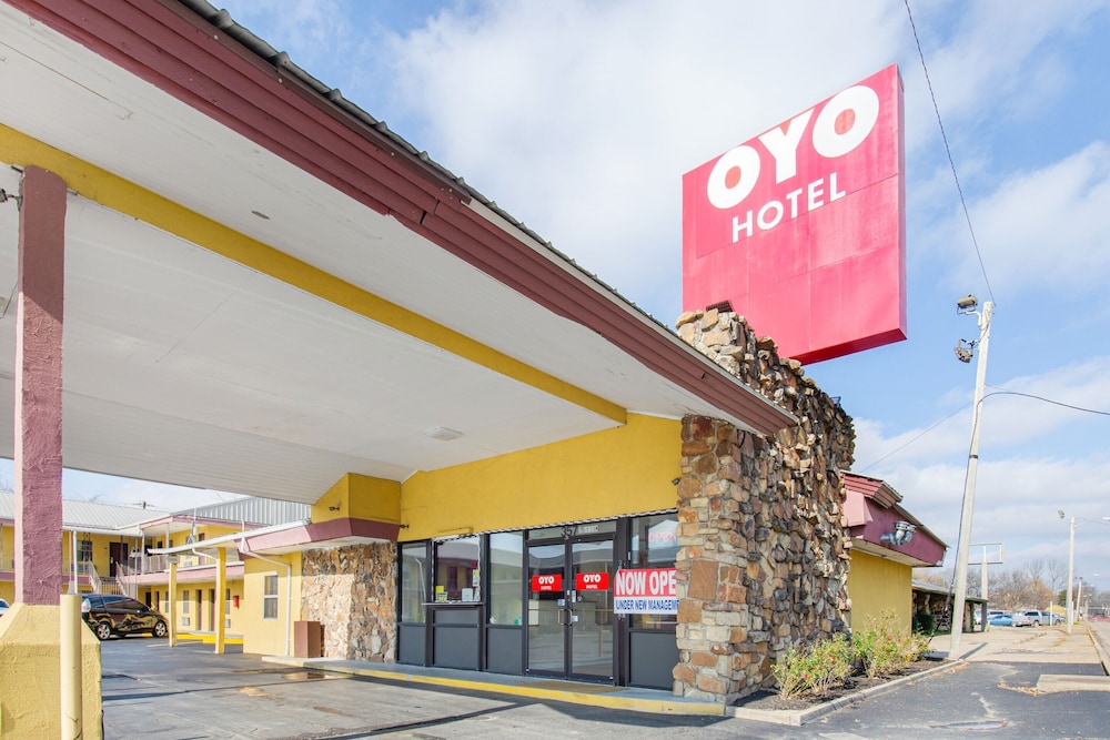 OYO Hotel Blytheville AR I-55 thumb 4