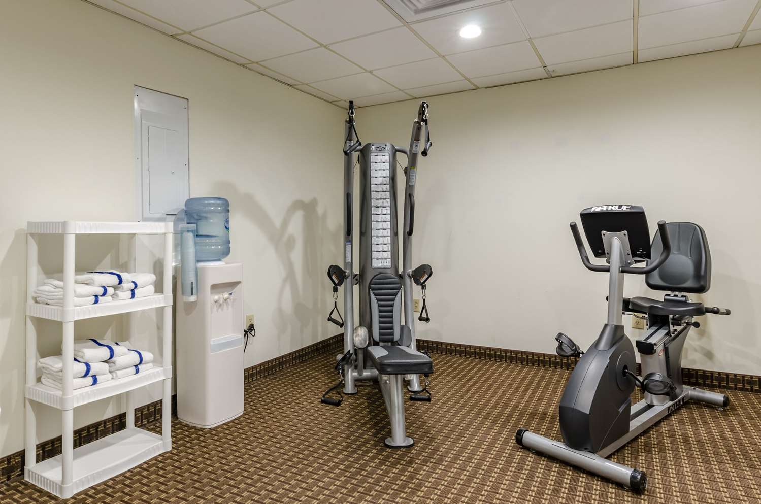 Comfort Inn & Suites Raphine VA 24/34