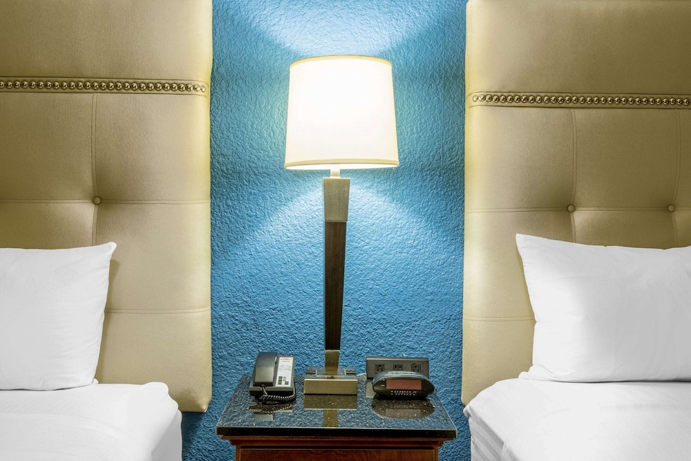 Baymont by Wyndham McAllen 32/60