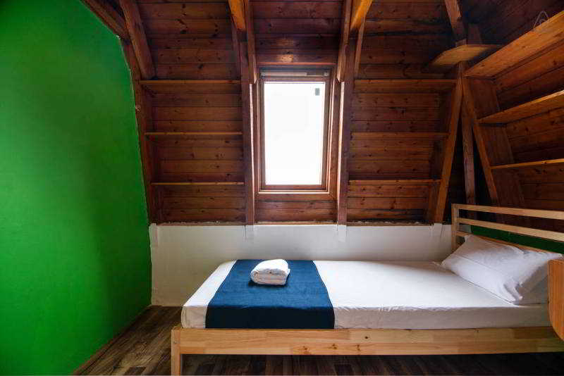 شقة بغرفتي نوم، Mellow Youth Hostel 2/3