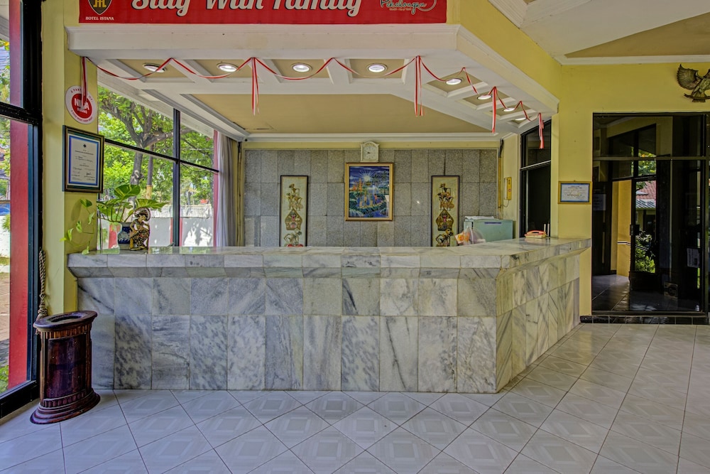 Oyo 3934 Hotel Istana Syariah Ex Istana Pekalongan 9/50
