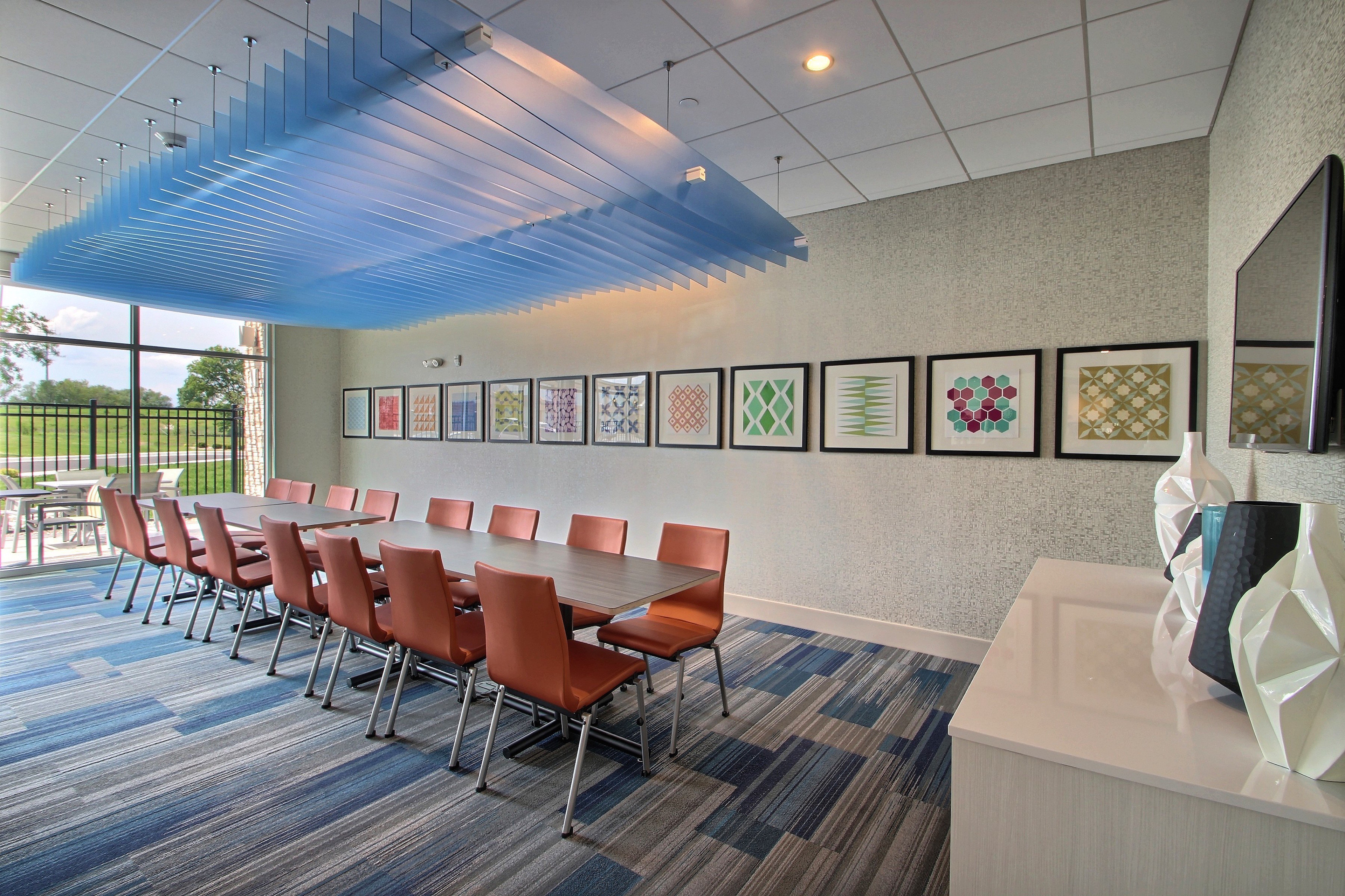 Holiday Inn Express & Suites FOND DU LAC 20/32