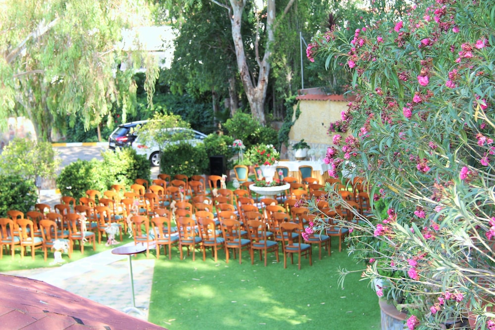 Hotel La Maruxina 26/32