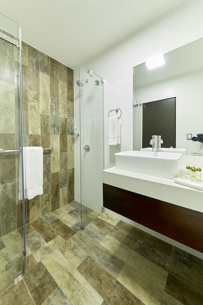 Hotel Carrera Ex Thunderbird Hotels Carrera 20/64