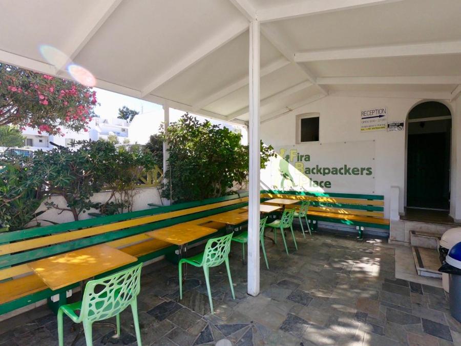 Fira Backpackers Place 14/15
