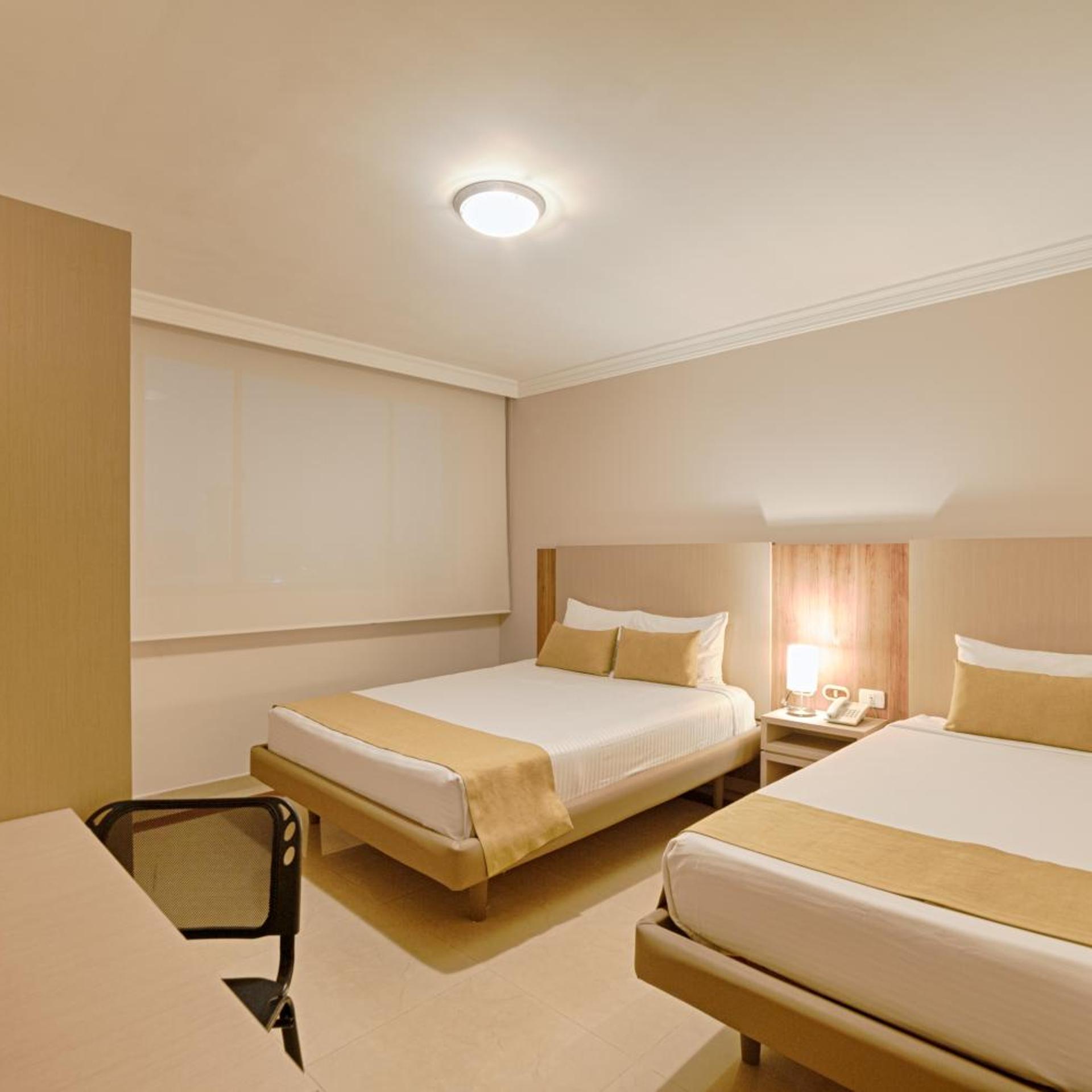 Hotel Caribe 79 3/25