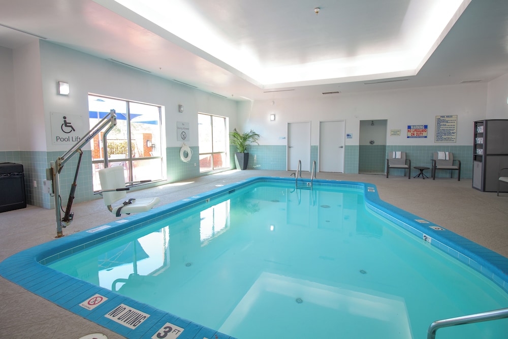 Holiday Inn Express Leland - Wilmington Area 41/71