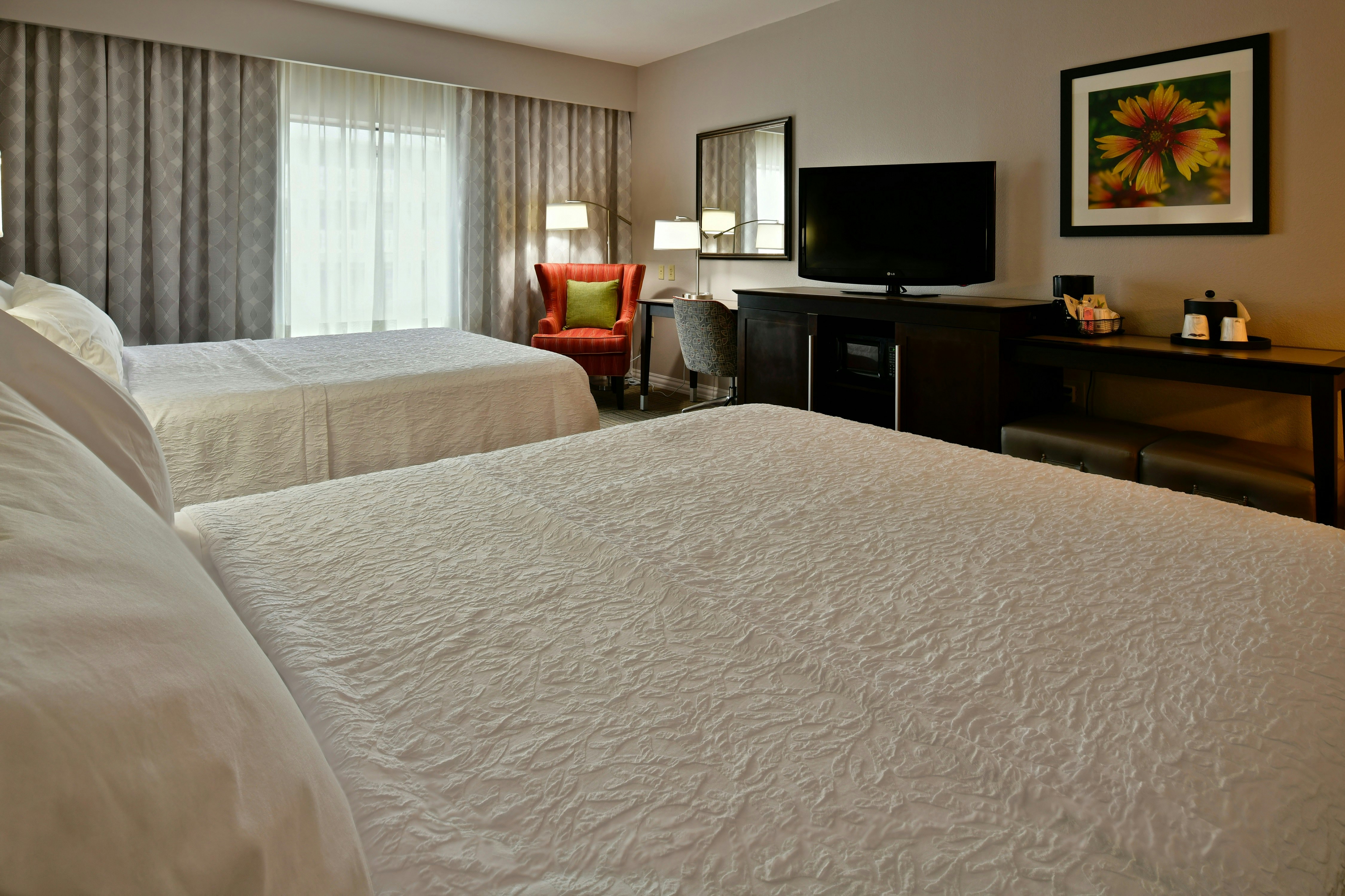 Hampton Inn & Suites Fredericksburg 6/34