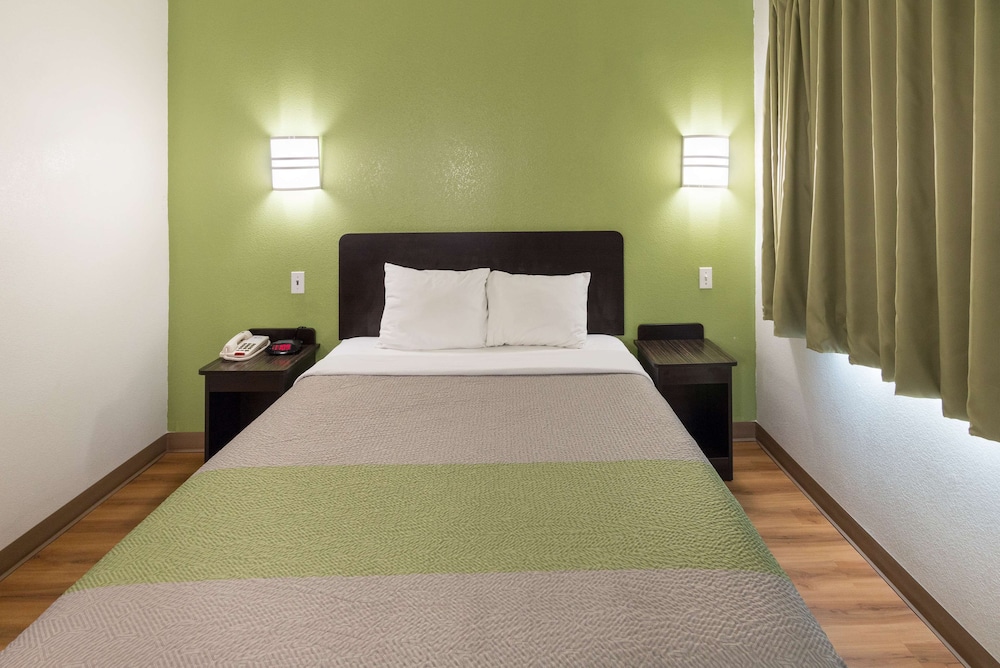 Motel6 Hillsboro, TX 26/40