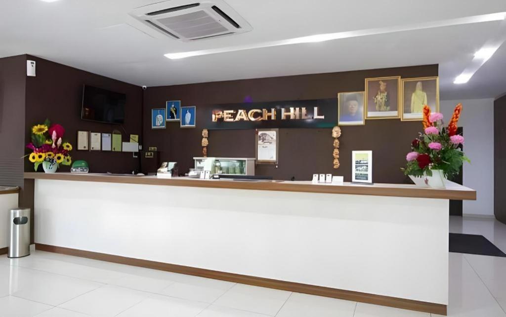 Peach Hill Hotel Cafe 12/46