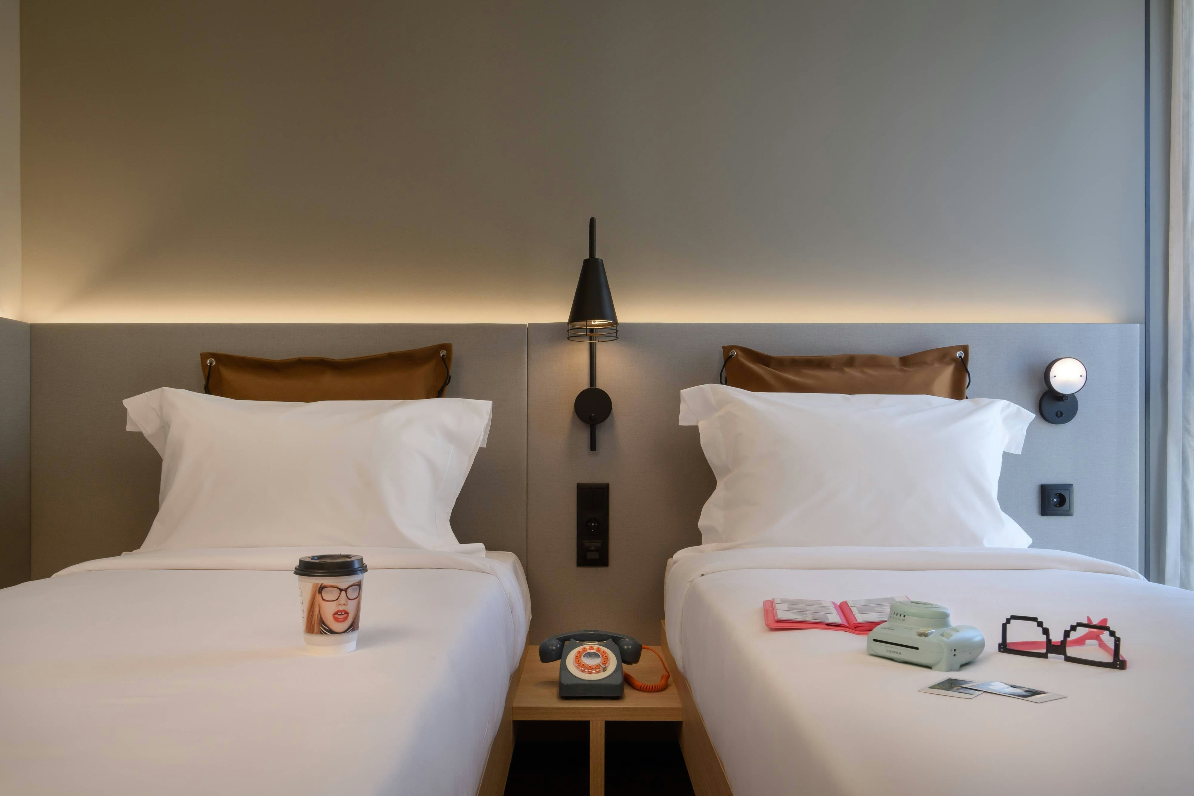 Room, Twin Beds