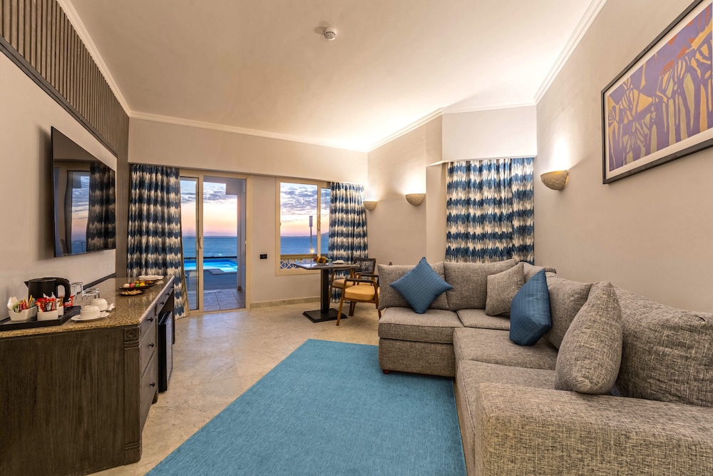 Invidia Coral Beach Tiran 96/137