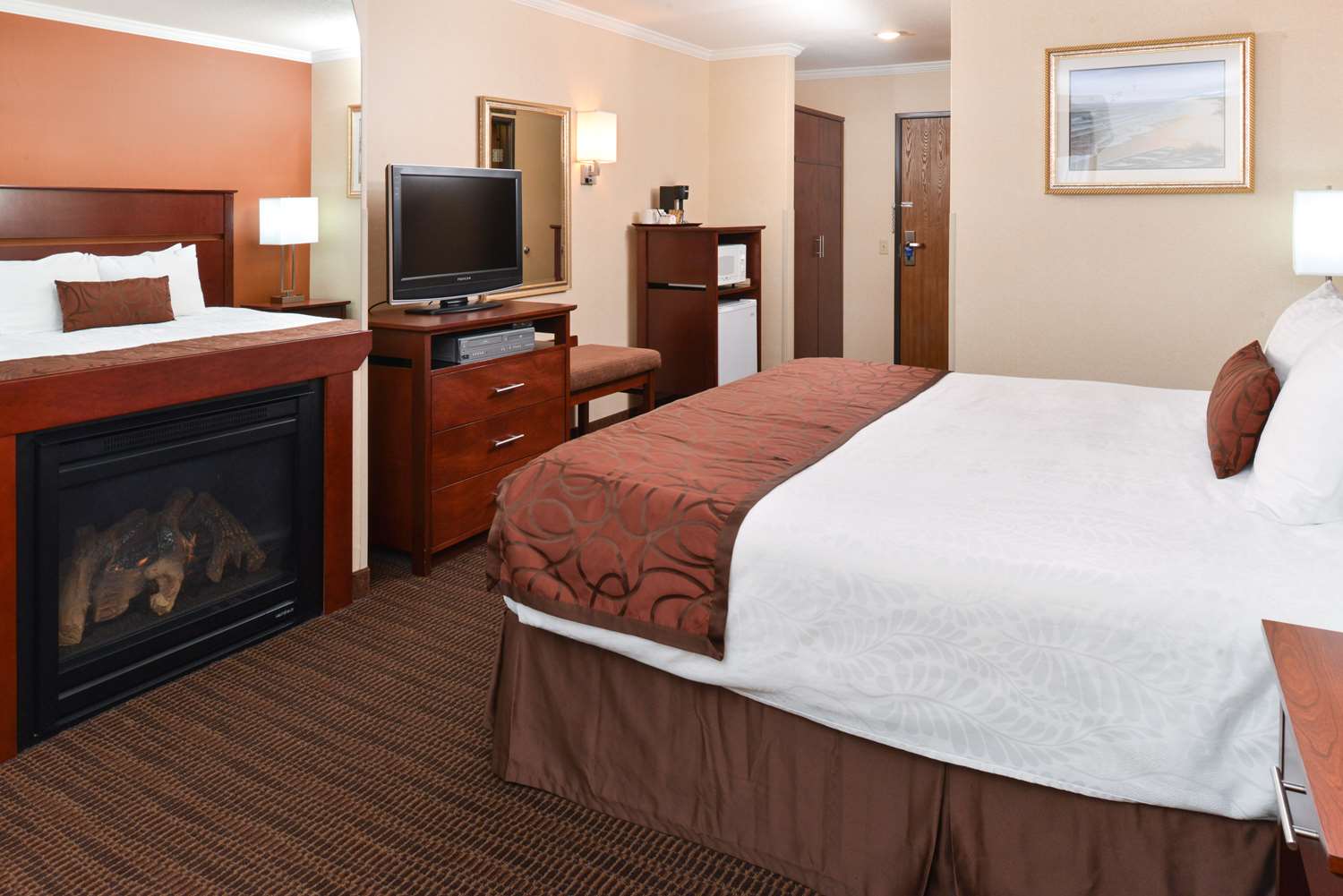 Best Western Plus Landmark Inn 15/34