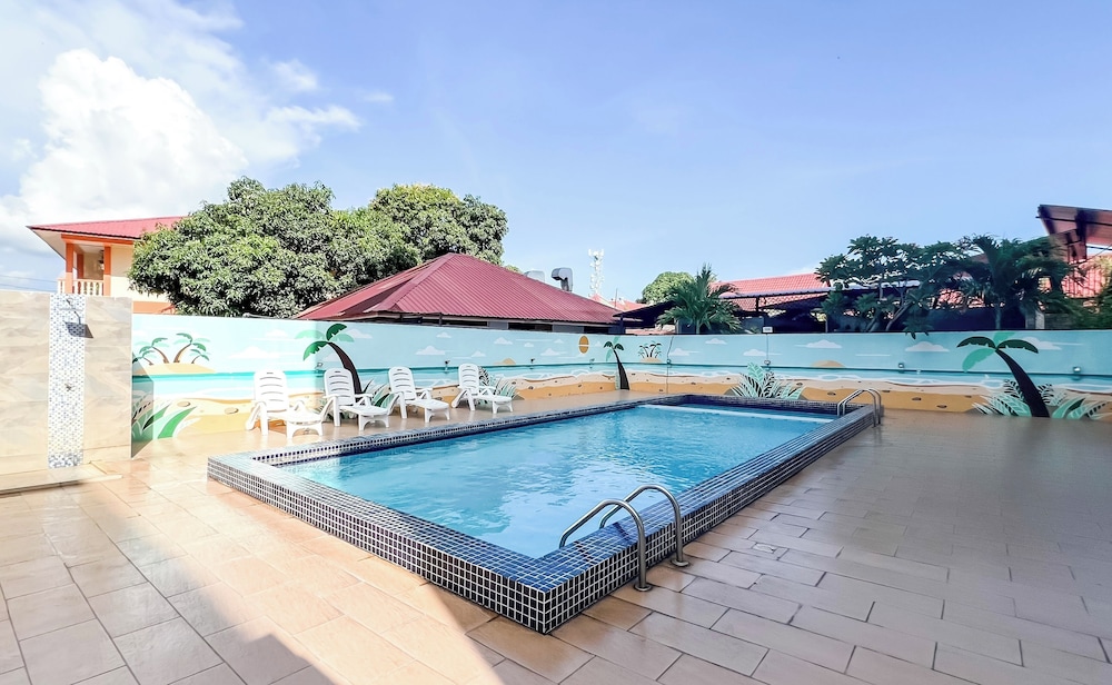 Royal Agate Beach Resort 60/64