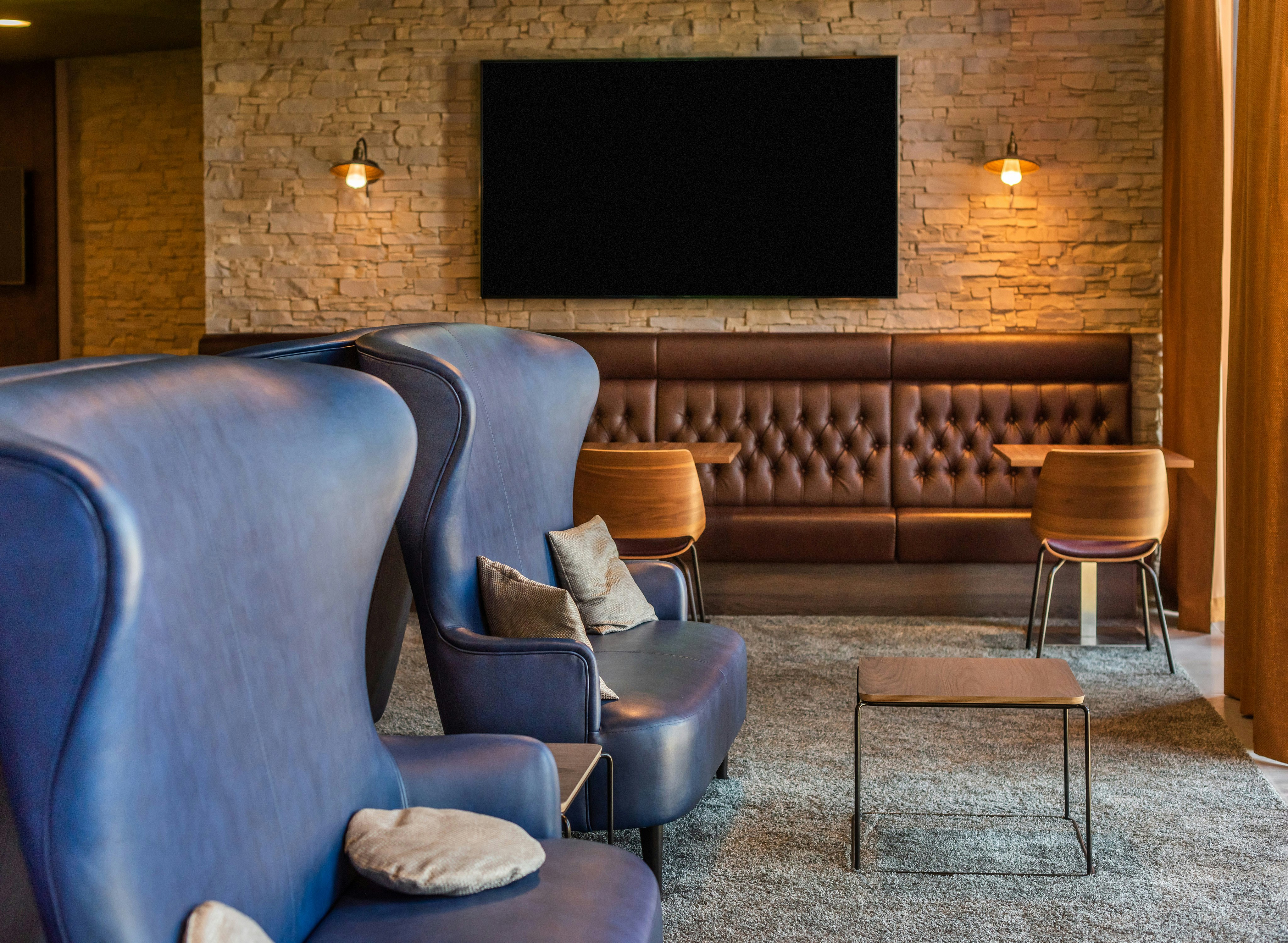 Hilton Garden Inn Stuttgart Neckarpark 6/24
