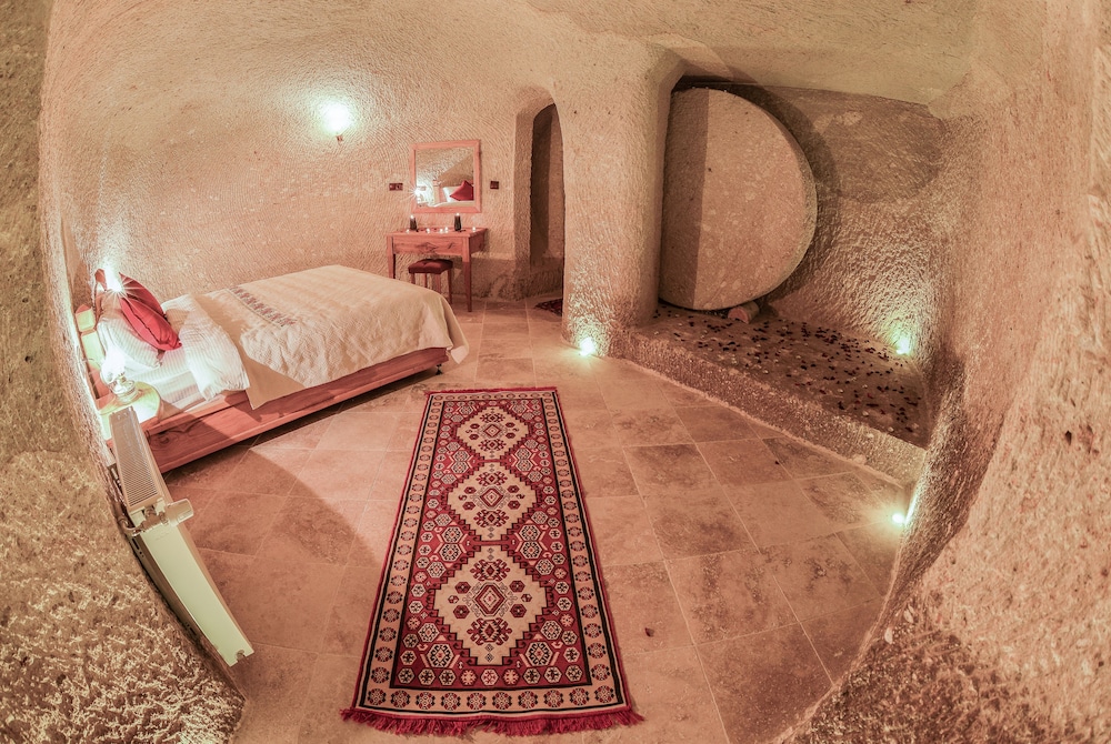 Mosaic Cave Hotel 26/50