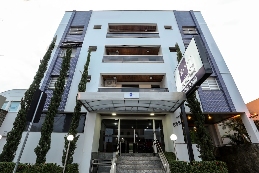 Montblanc Hotel 2/42