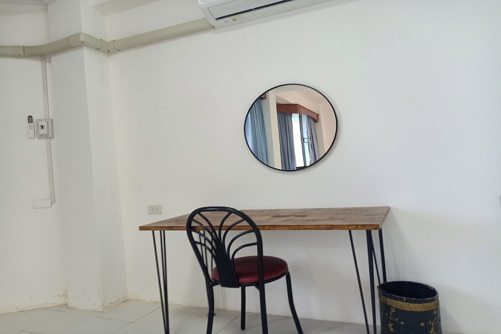 Phayao Northen Lake Hotel 4/32