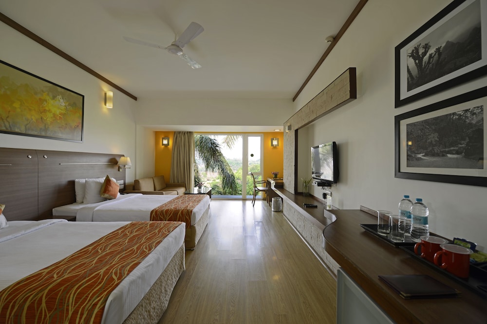 Athiva Resort & Spa Khandala 11/48
