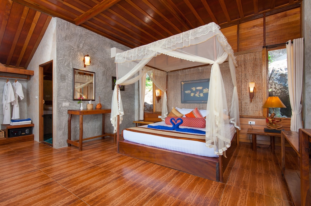 SENSI PARADISE BEACH RESORT 11/50