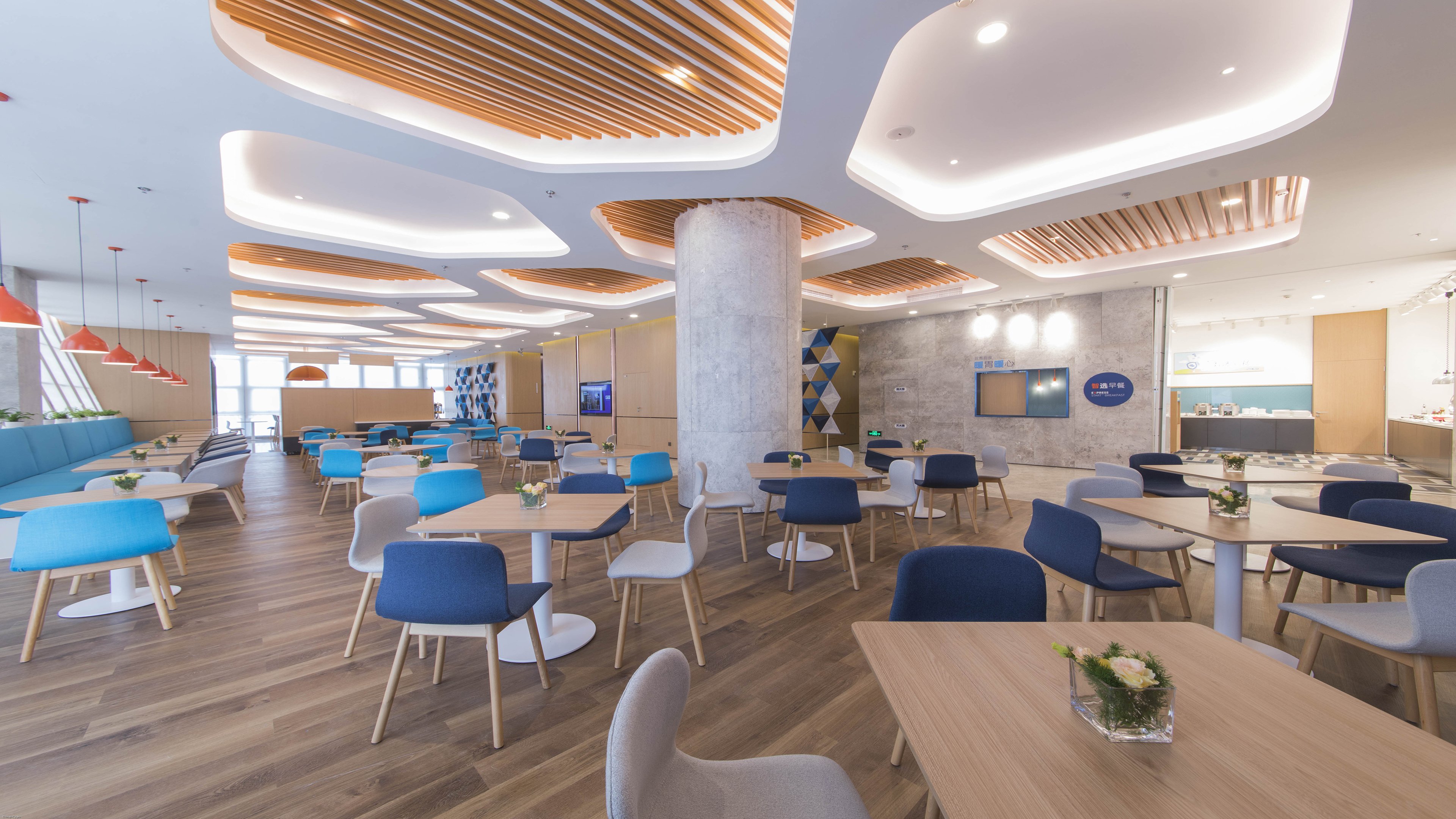 Holiday Inn Express Liyang Huafu 11/19