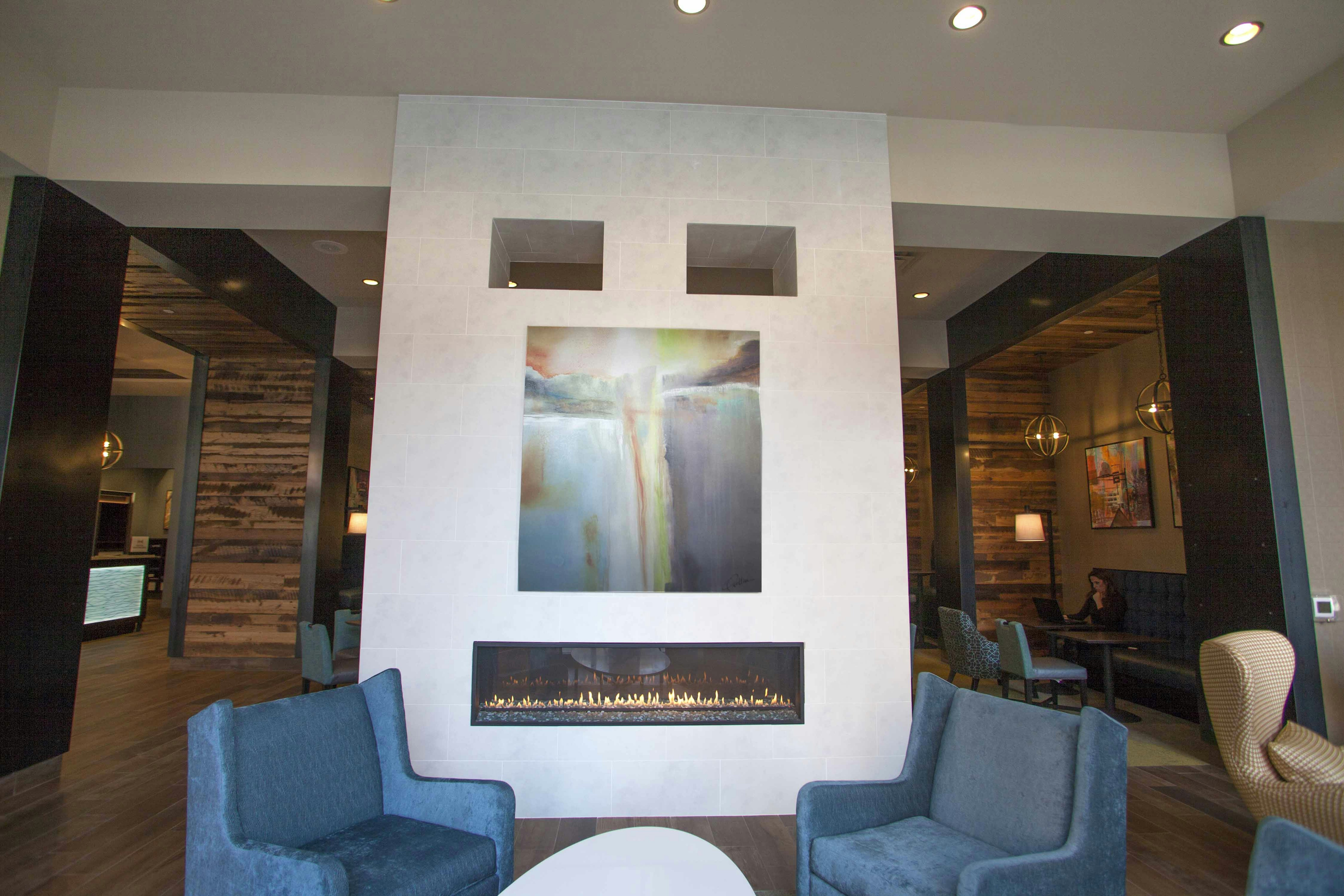 Hampton Inn Suites St Paul Downtown 37/70