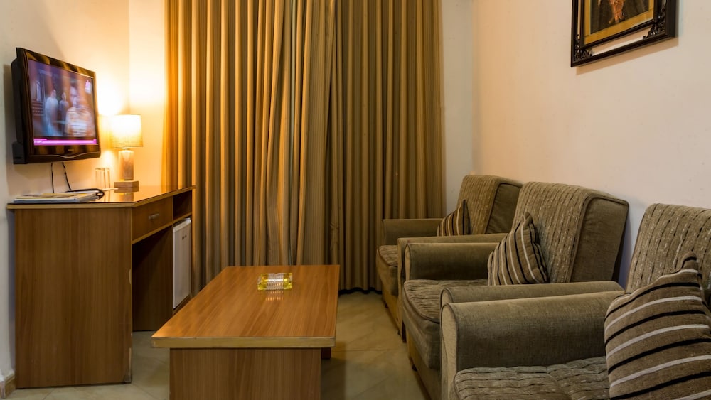 Aghadeer Hotel 24/46