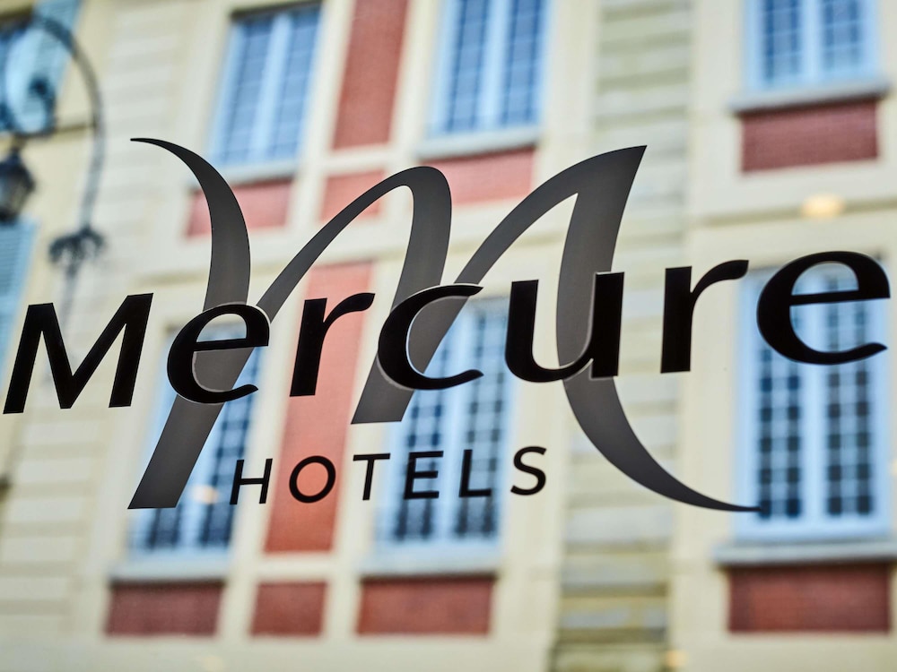 Mercure Versailles Chateau 36/63
