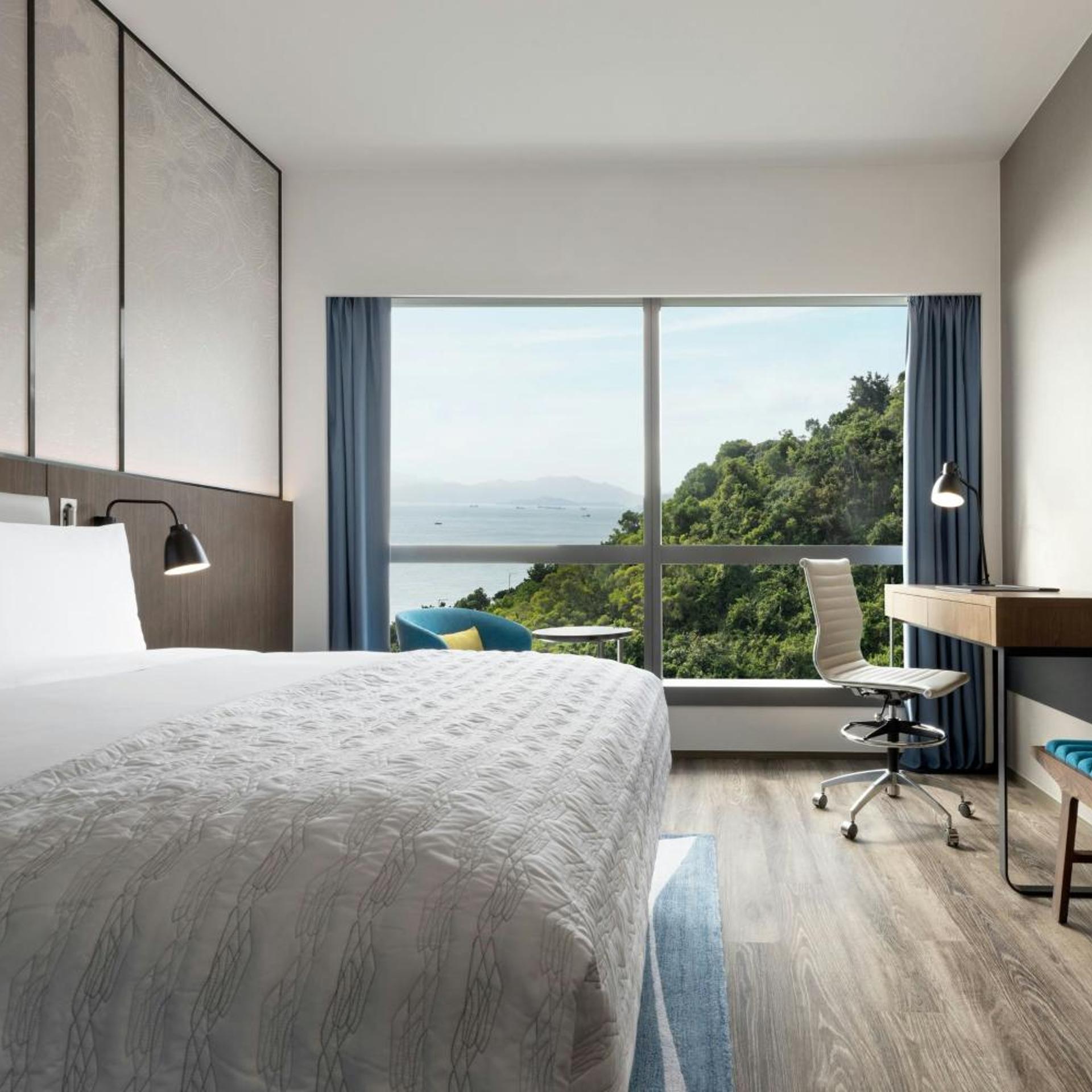 Room, King Bed, Side Ocean View
