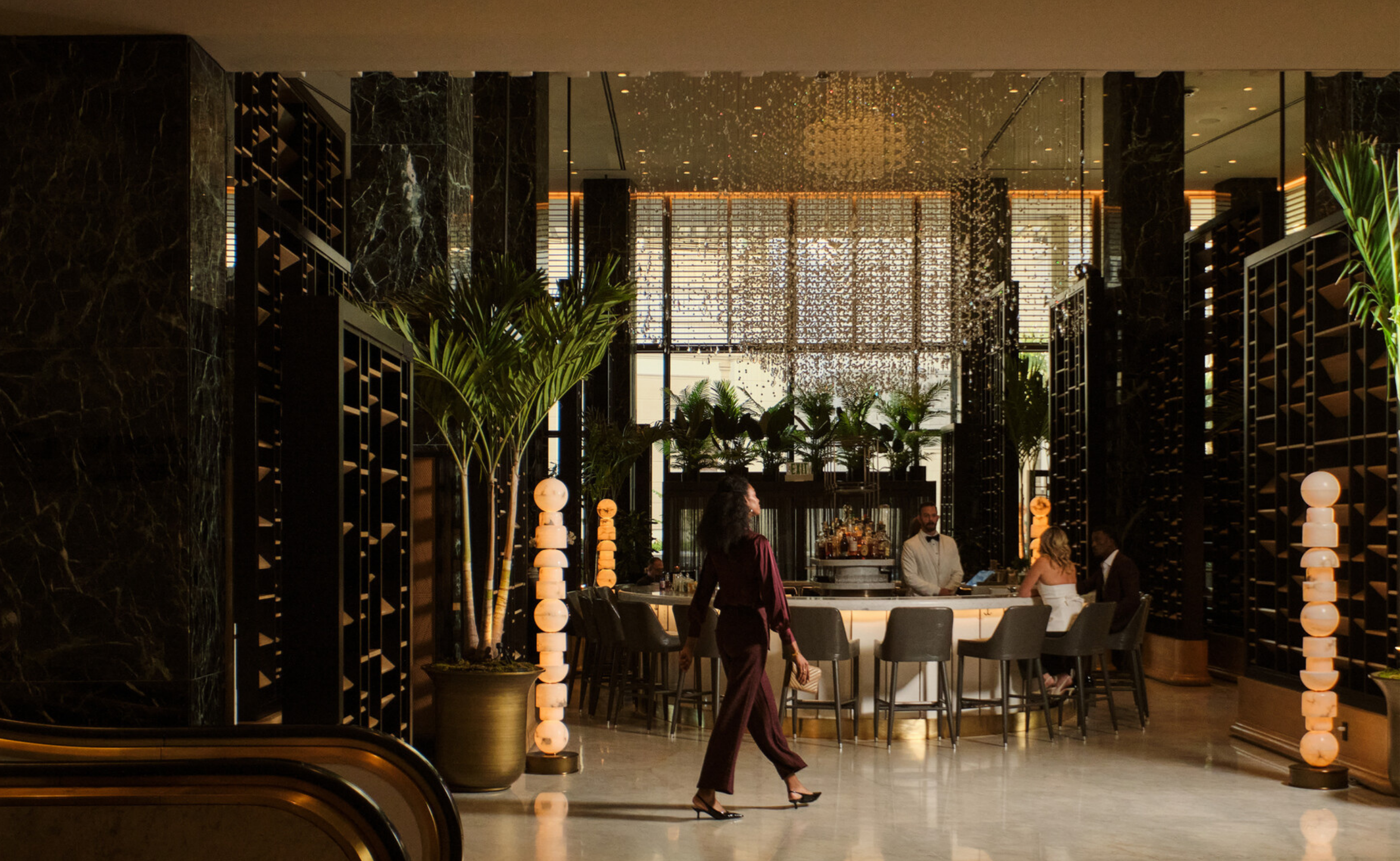 Four Seasons Hotel New Orleans 8/80