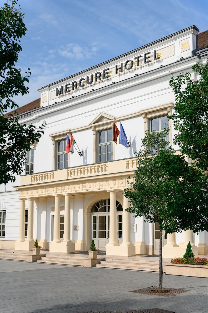 Mercure Szekesfehervar Magyar Kiraly 4/64
