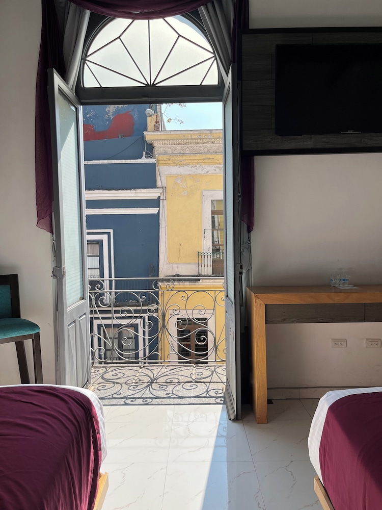 Hotel Alhaja 34/50