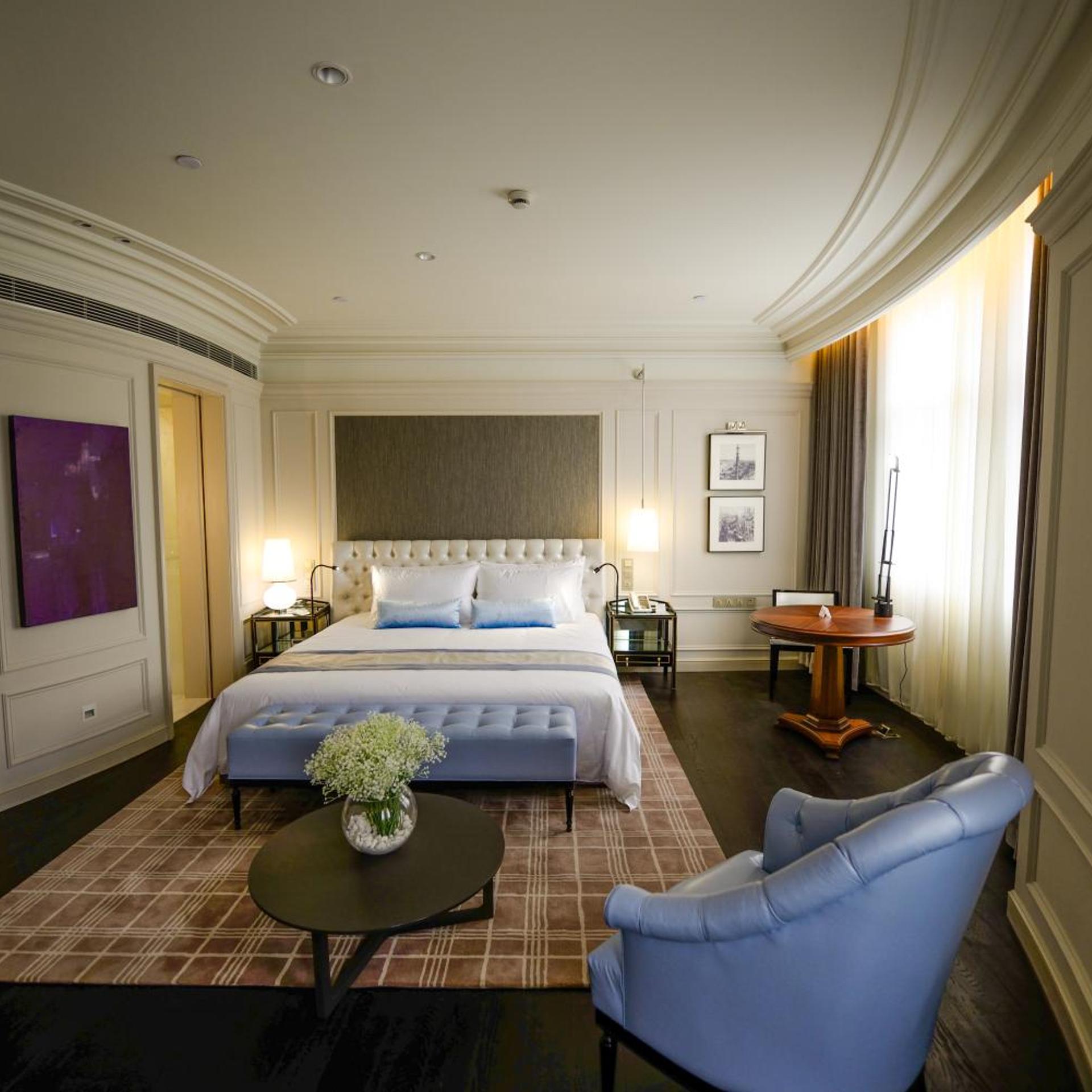 Specialty, Suite