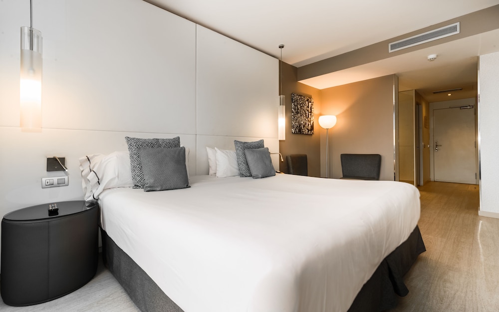 EXECUTIVE, DOUBLE BED, TERRACE