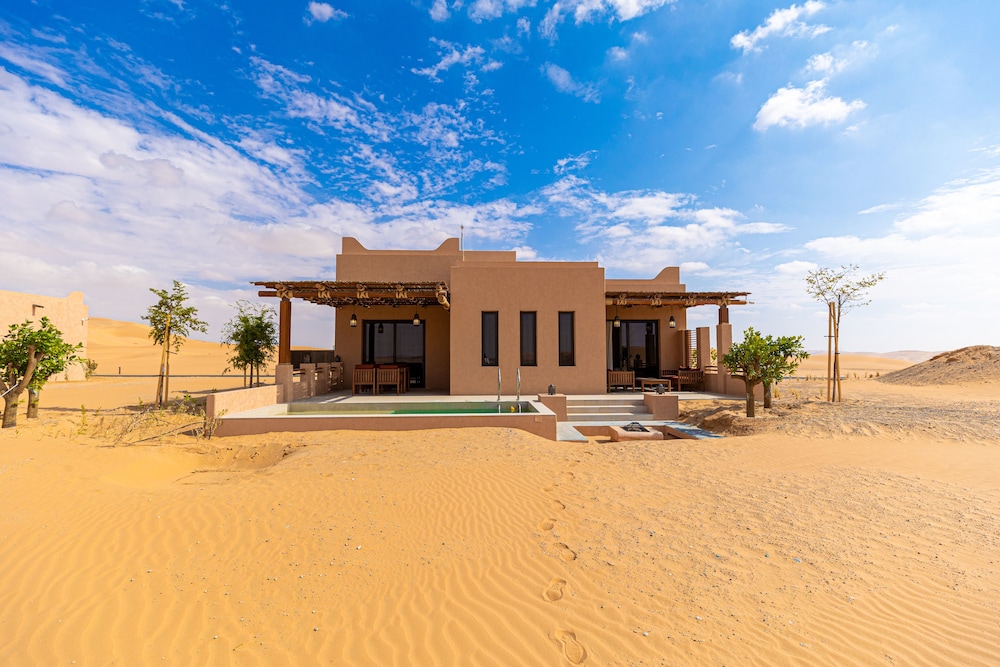 Bab Al Nojoum Bateen Liwa 54/60