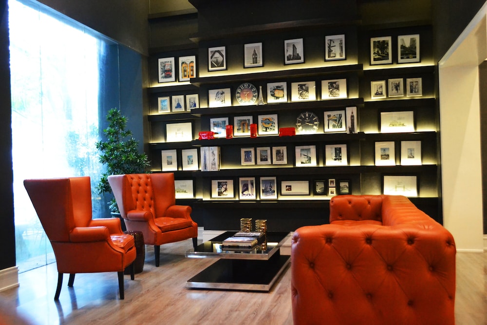Azumi Boutique Hotel 51/73