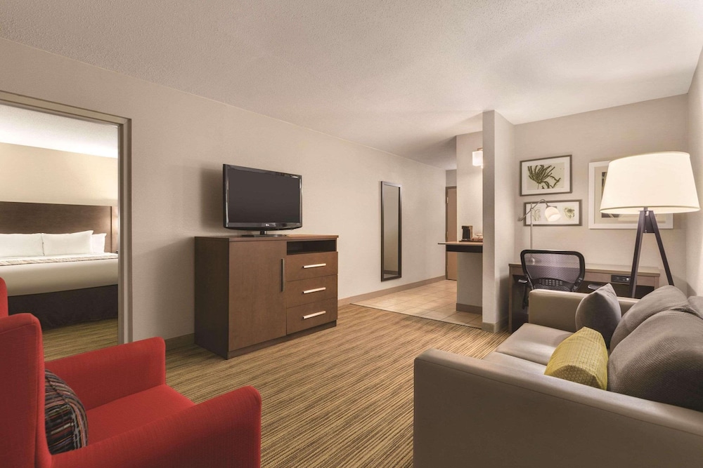 Country Inn & Suites By Radisson Fergus Falls Mn 22/41