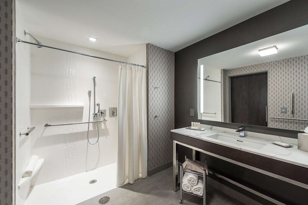 Hilton Garden Inn Hanover Lebanon 14/74