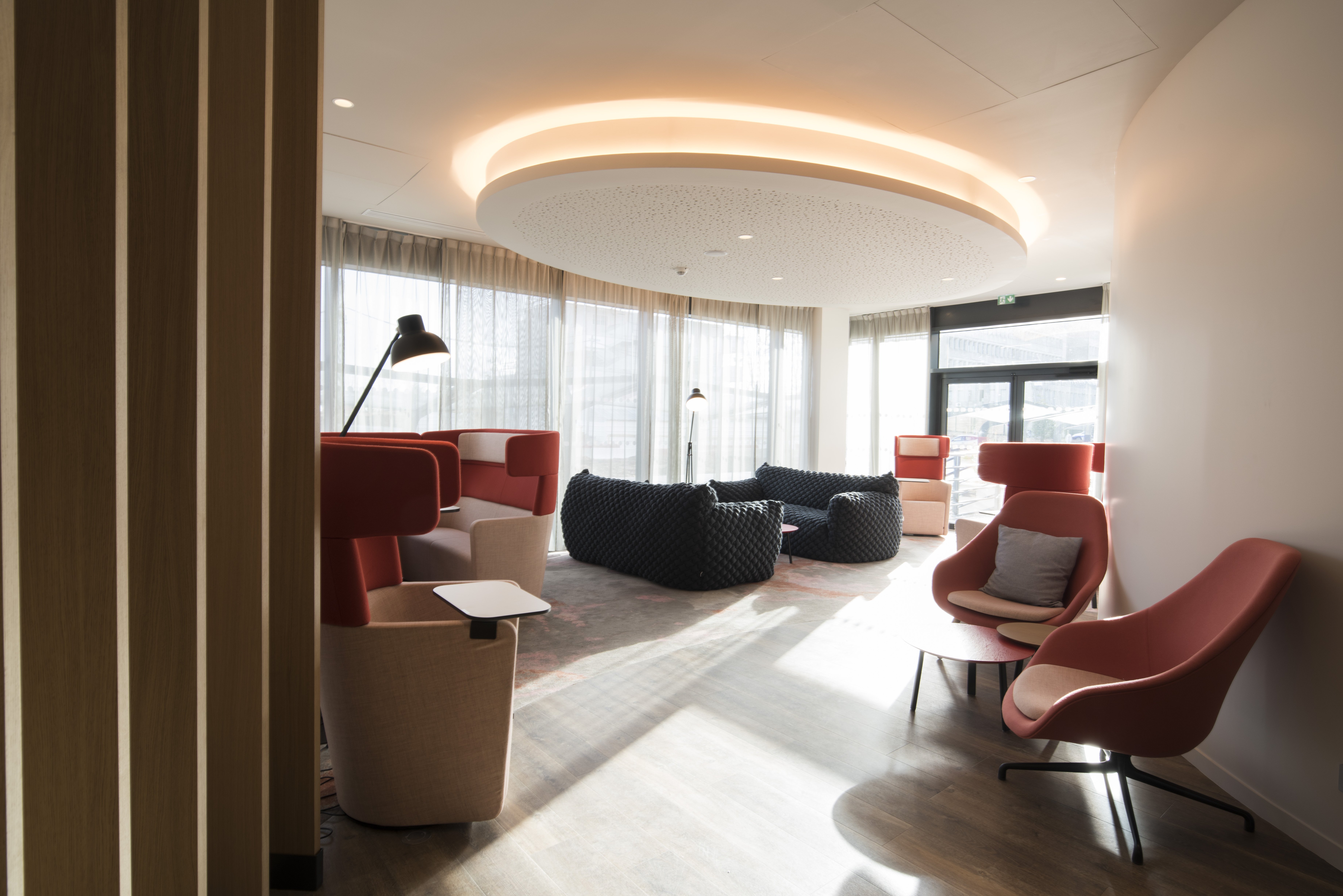 HOLIDAY INN EXPRESS PARIS - CDG AIRPORT 43/70