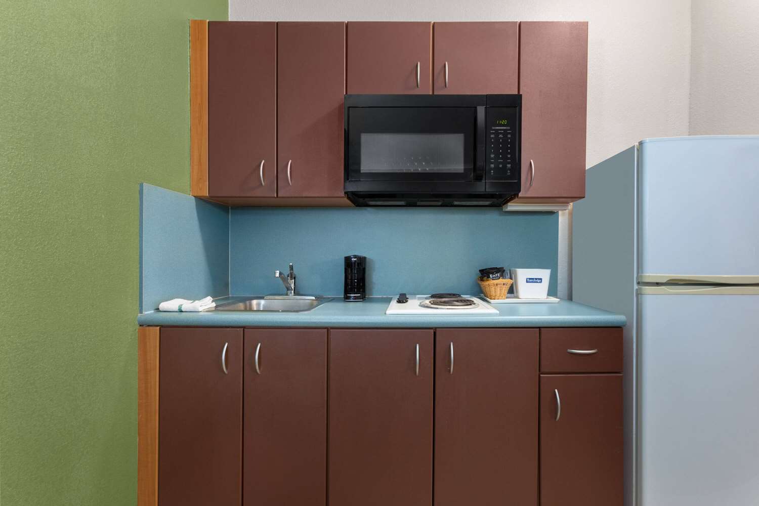 Travelodge Suites By Wyndham Lake Okeechobee 12/17
