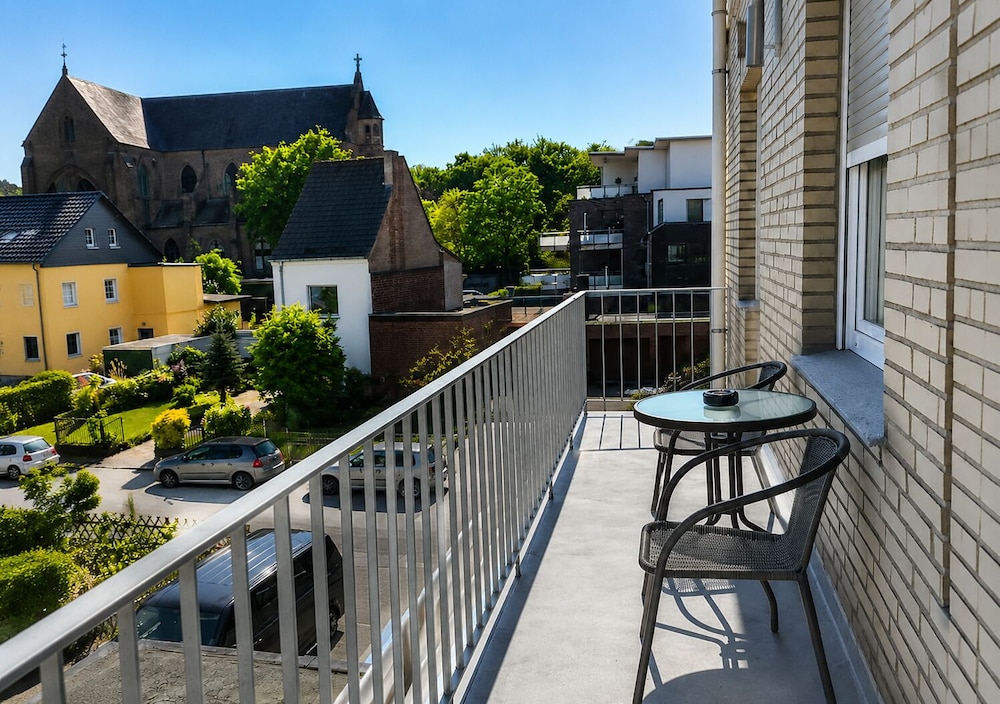 Hotel Select Suites & Aparts 44/50