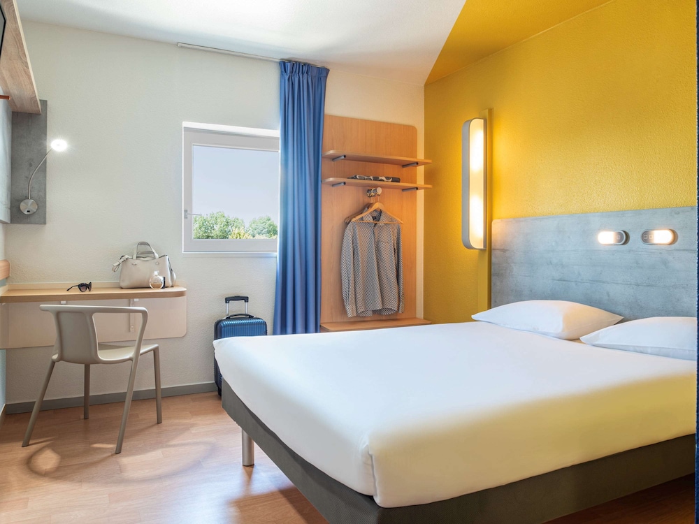 Ibis Budget Grigny Centre 9/40