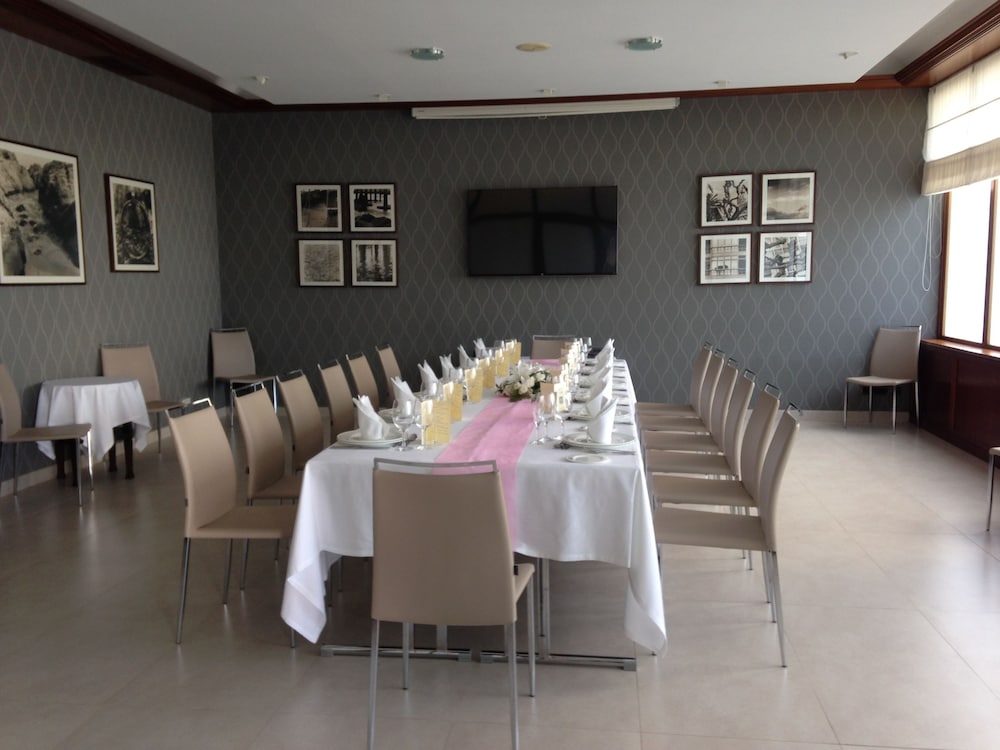 Sercotel Las Rocas Playa Hotel 25/38
