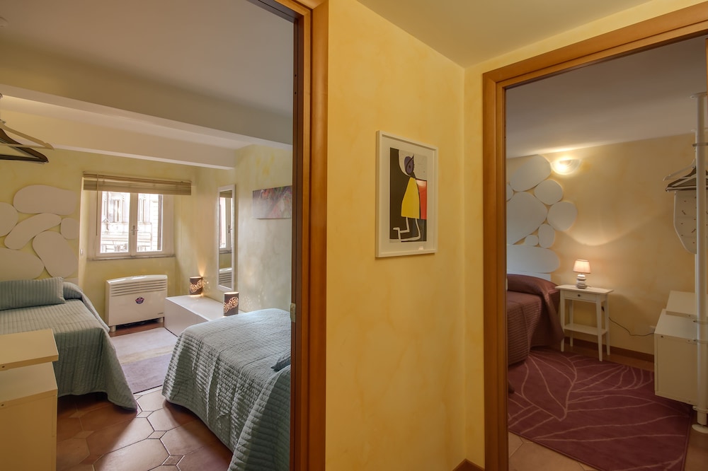 Rome King Suite 18/69