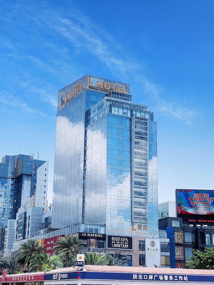 L Hotel Changsheng 2/62