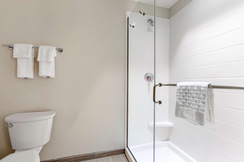 Best Western Plus Executive Residency Phoenix North Happy Valley 29/48